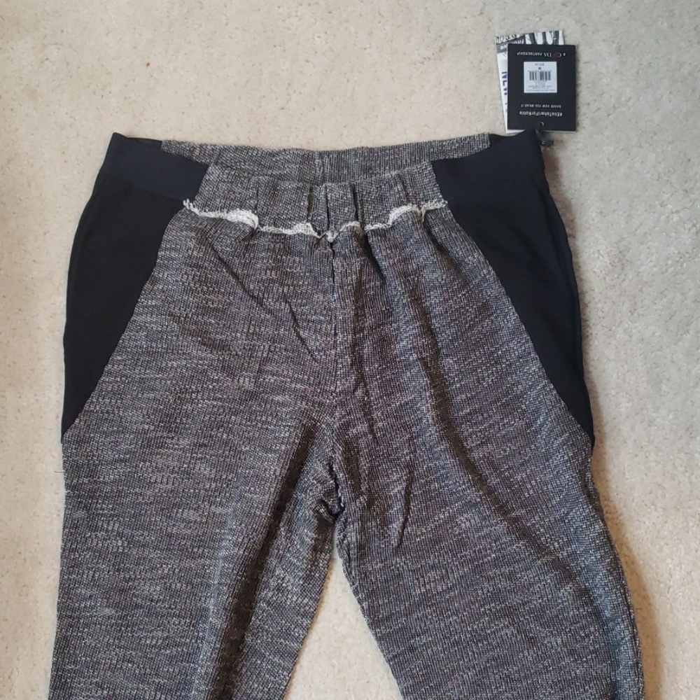 Pants - Picture 2 of 2